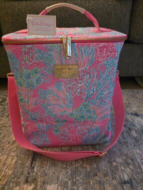 Lilly Pulitzer Insulated Cooler Bag NWT!!🧁